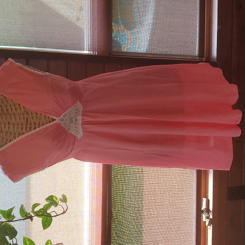 Vintage short nightie